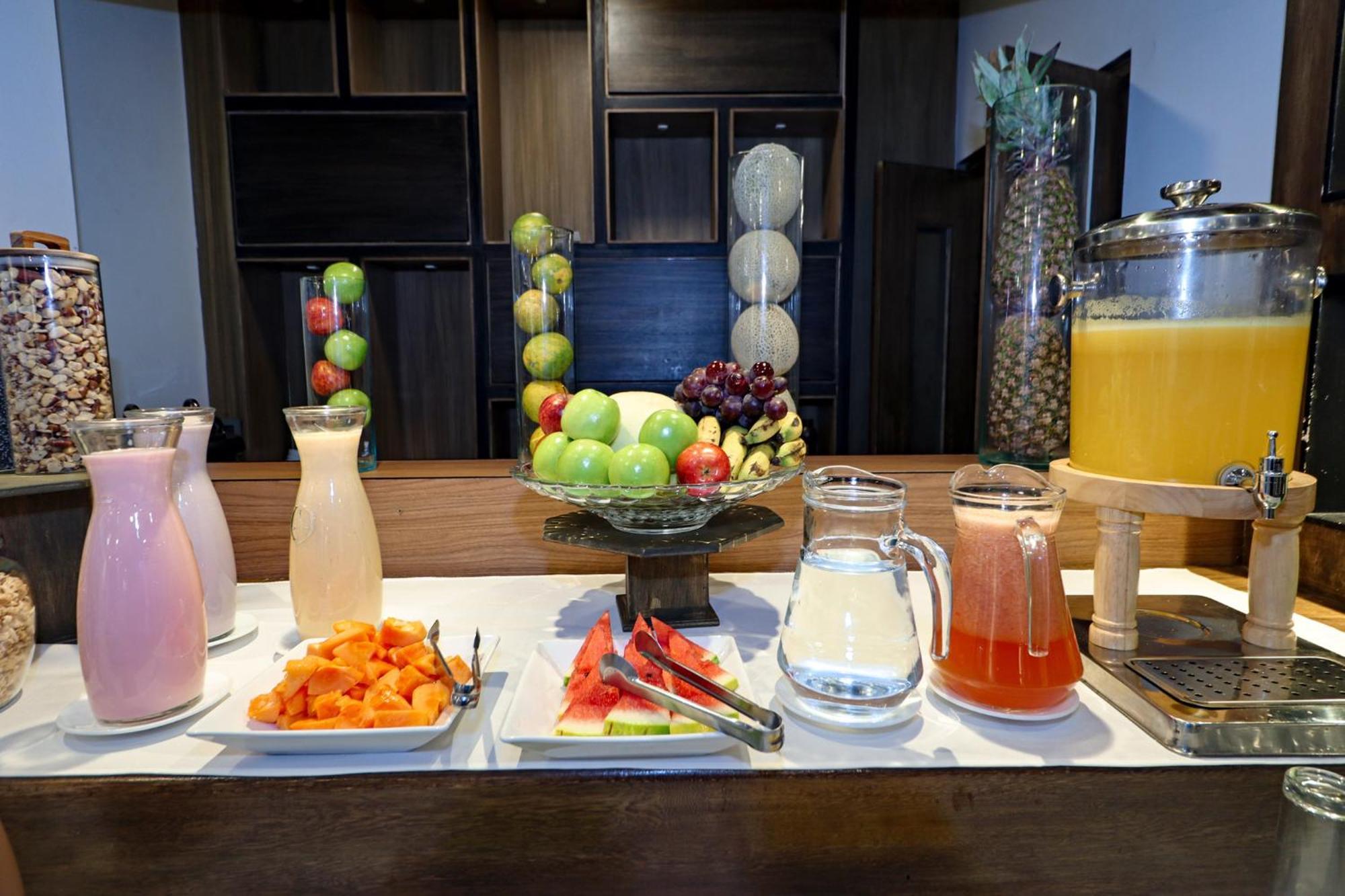 Madero Hotel & Suites La Paz Kültér fotó