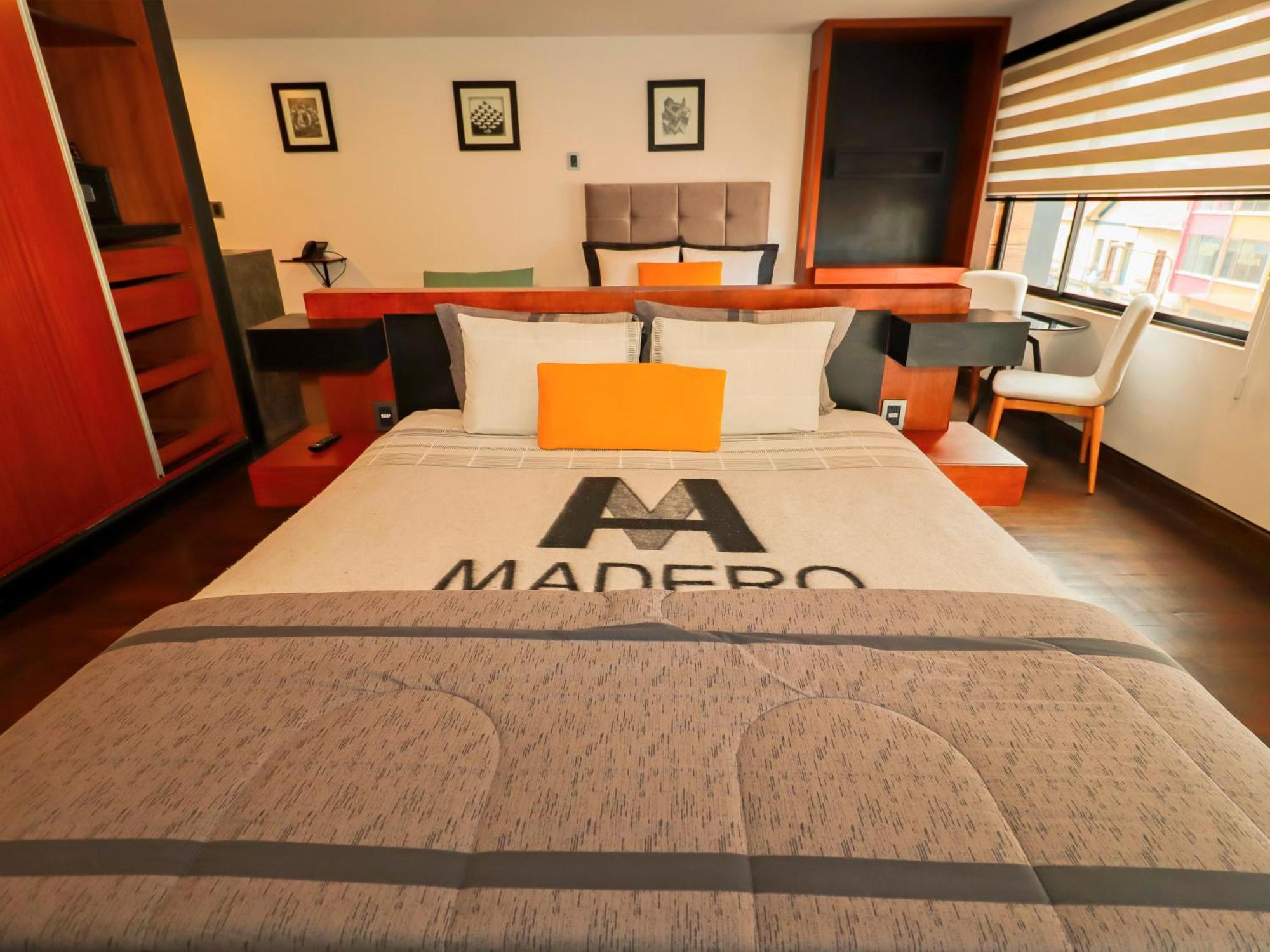 Madero Hotel & Suites La Paz Kültér fotó